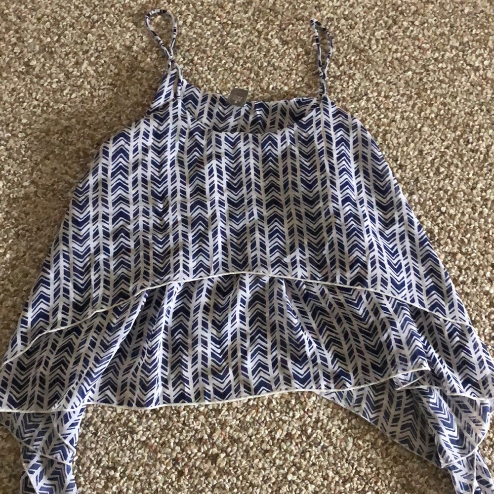 Paper crane printed tank